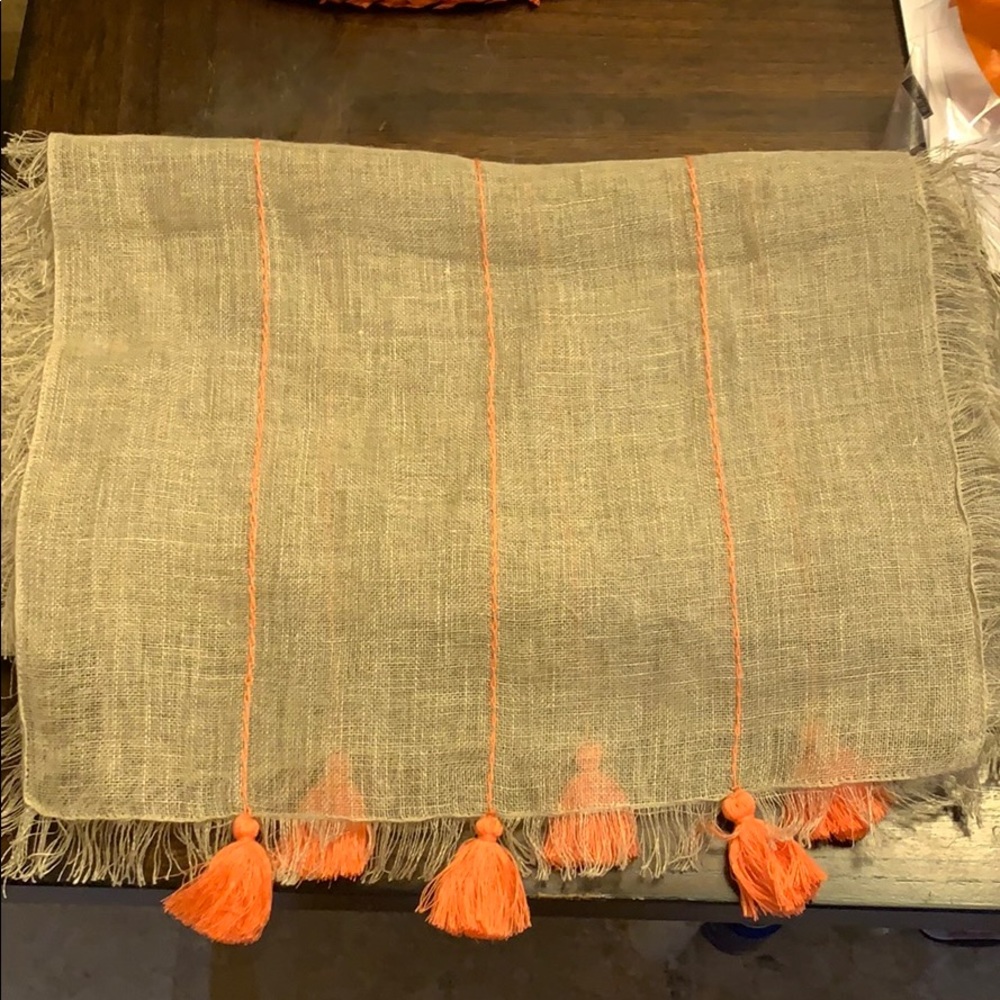 Table runner & 3 placemats